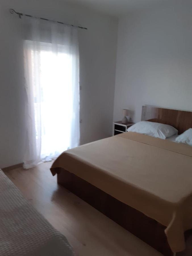 Apartment Luka Bibinje Eksteriør bilde