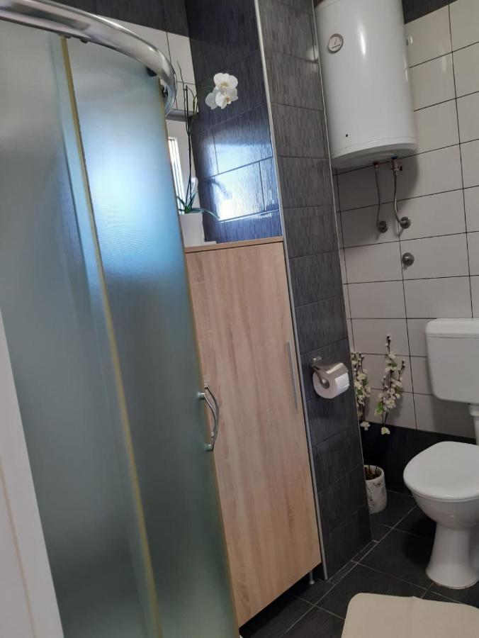 Apartment Luka Bibinje Eksteriør bilde